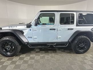 Used 2024 Jeep Wrangler Unlimited AWD/4WD video 5
