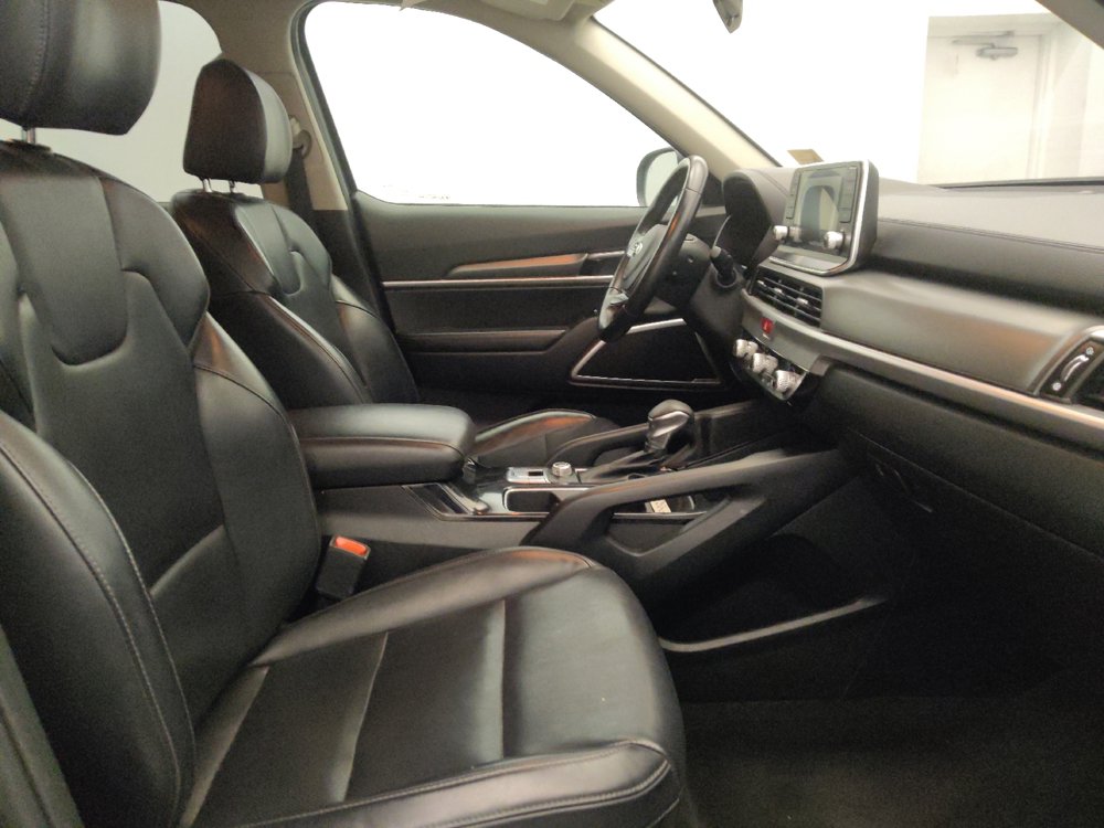 Used 2020 Kia Telluride LX FWD image 21