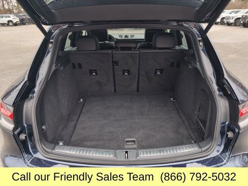 Used 2021 Porsche Macan image 26