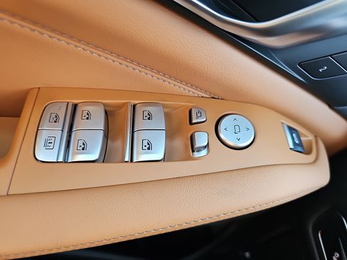 New 2026 BMW X7 xDrive40i w/ Executive Package image 30