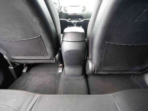 Used 2011 Kia Sportage LX w/ Convenience Pkg FWD image 22