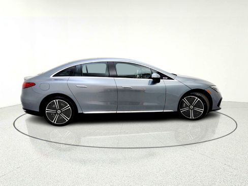 Certified 2023 Mercedes-Benz EQE 500 4MATIC Sedan image 15