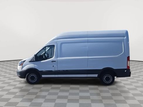 Used 2018 Ford Transit 250 148 High Roof image 5