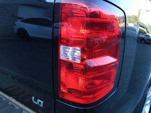 Used 2019 Chevrolet Silverado 1500 LT image 25