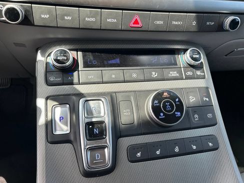 Used 2024 Hyundai Palisade SEL AWD/4WD image 18