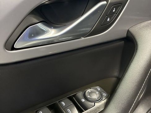 Used 2024 Chevrolet Blazer LT w/ Convenience Package image 16