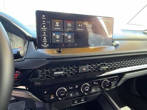 Used 2025 Honda Accord EX-L image 25