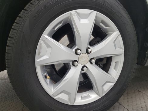 Used 2015 Subaru Forester 2.5i Premium image 31