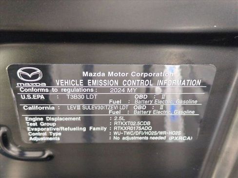 Used 2024 MAZDA CX-90 Plug-In Hybrid w/ Premium Plus image 25