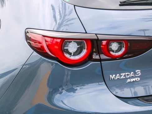 New 2026 MAZDA MAZDA3 Hatchback w/Premium Plus Pkg AWD/4WD image 7