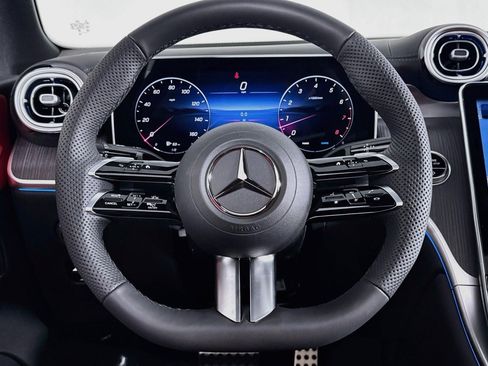Certified 2026 Mercedes-Benz GLC 300 4MATIC image 19