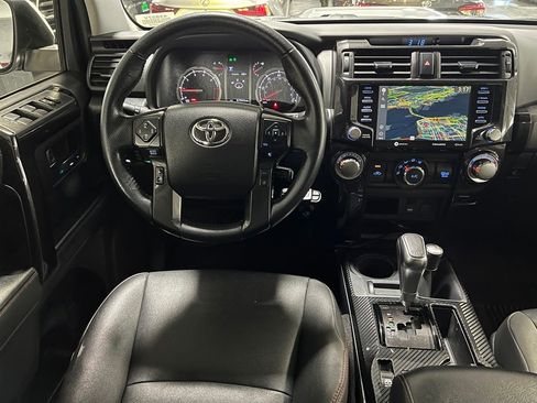 Used 2020 Toyota 4Runner TRD Off-Road Premium w/ Moonroof Package AWD/4WD image 38