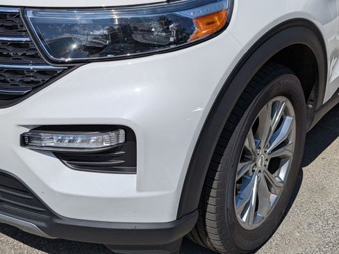 Used 2023 Ford Explorer XLT w/ Equipment Group 202A AWD/4WD image 9