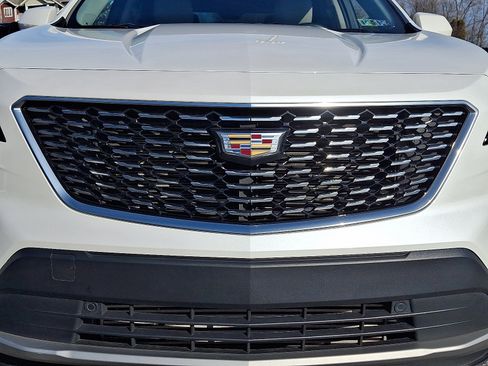 Used 2020 Cadillac XT4 Premium Luxury w/ Cold Weather Package image 9