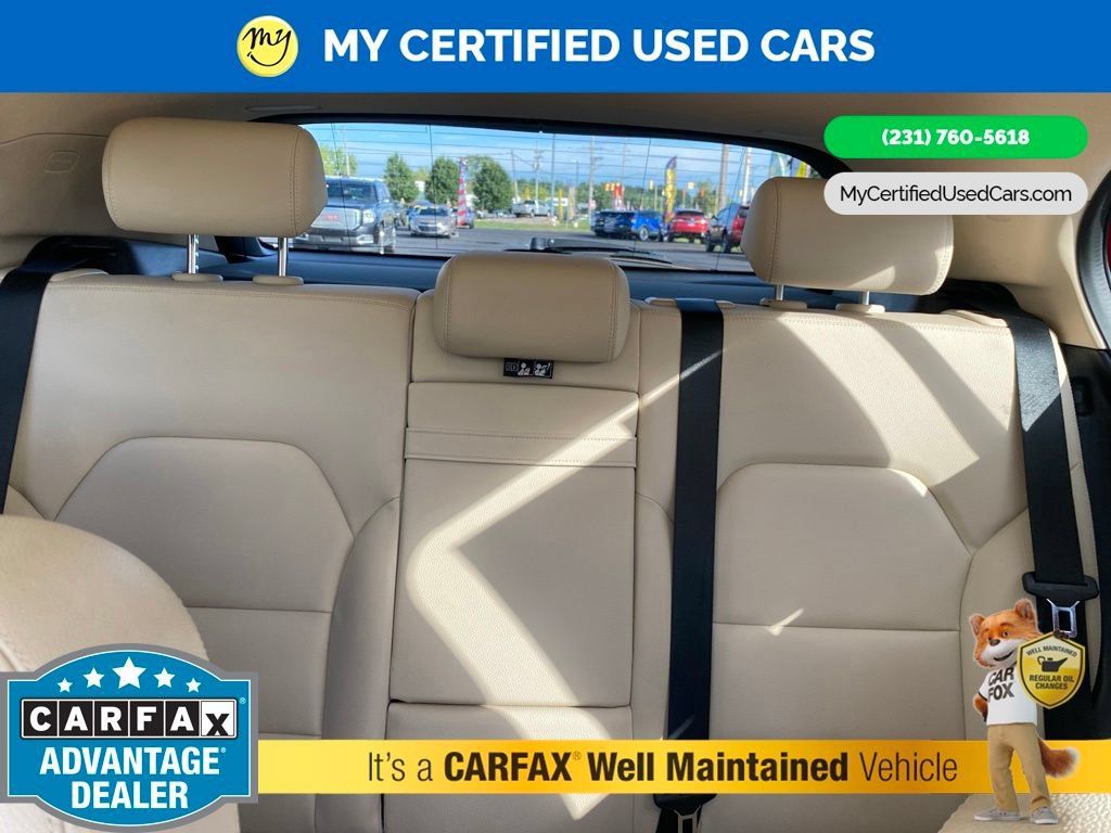 Used 2018 Mercedes-Benz GLA 250 4MATIC image 38