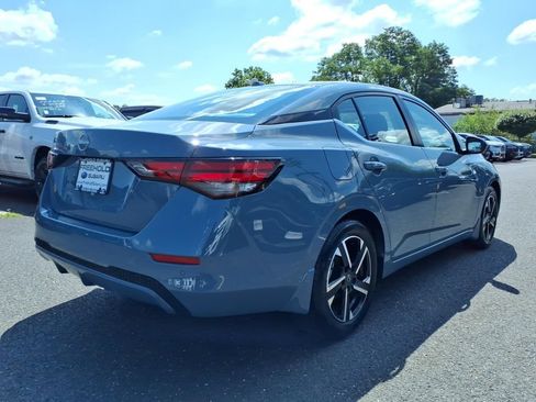 Used 2025 Nissan Sentra SV FWD image 17