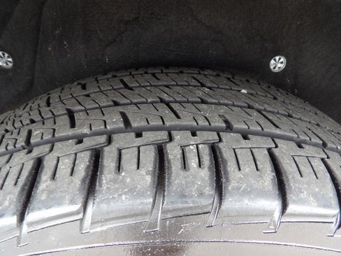 Used 2020 Ford Transit Connect XL image 50