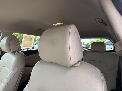 Used 2017 Hyundai Tucson Limited FWD image 11