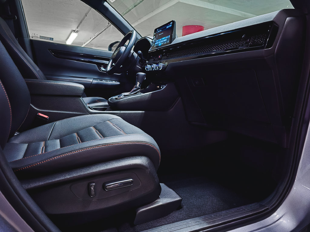 Used 2024 Honda CR-V Sport Touring image 33