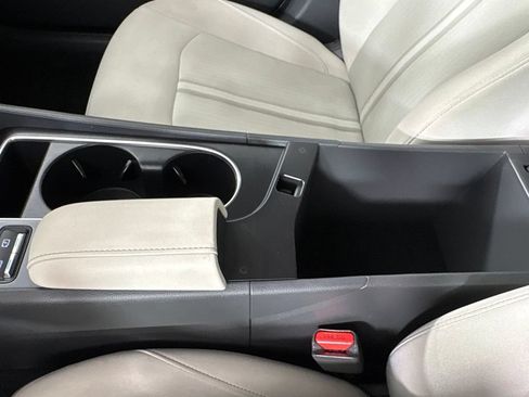 Used 2025 Hyundai Sonata SEL FWD image 42
