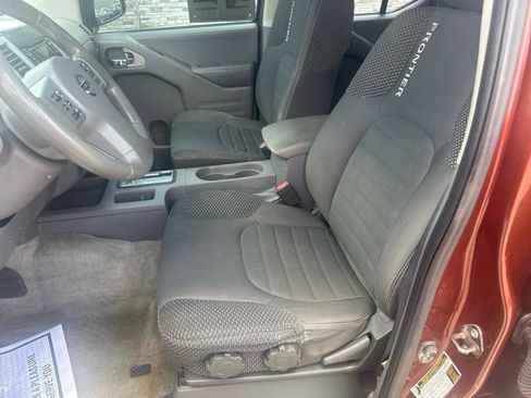 Used 2016 Nissan Frontier Desert Runner RWD image 11