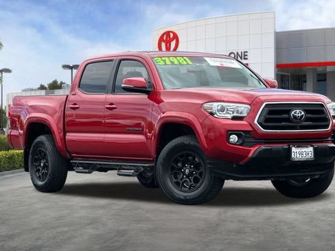 Certified 2021 Toyota Tacoma SR5 w/ Technology Package AWD/4WD image 2