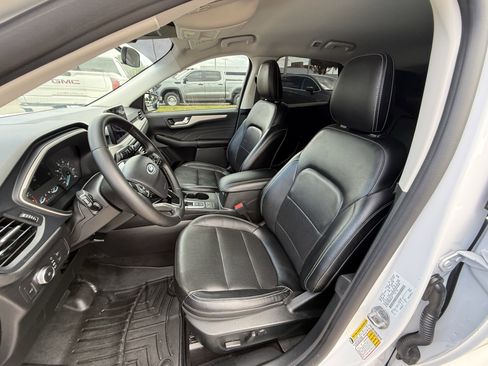 Used 2022 Ford Escape SEL FWD image 28