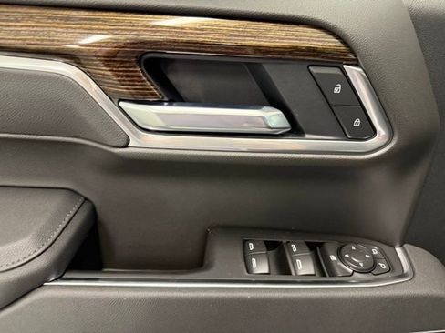 New 2026 GMC Sierra 1500 Elevation image 14
