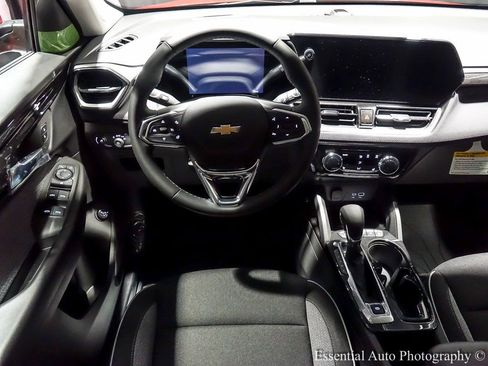 New 2026 Chevrolet TrailBlazer LT w/ Convenience Package image 13