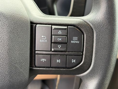 Used 2021 Ford F150 XLT image 25