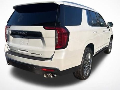 Certified 2024 GMC Yukon Denali Ultimate image 39