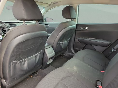 Used 2017 Kia Optima LX w/ Driver Convenience Package FWD image 5