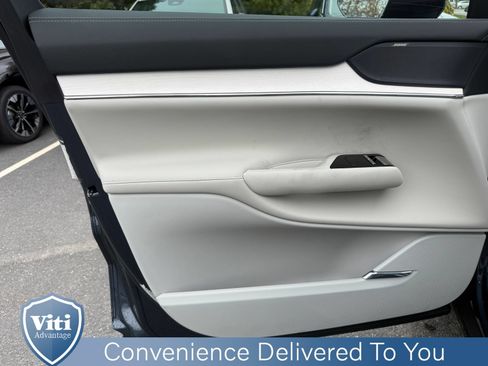 New 2026 Volvo EX90 Plus AWD/4WD image 11
