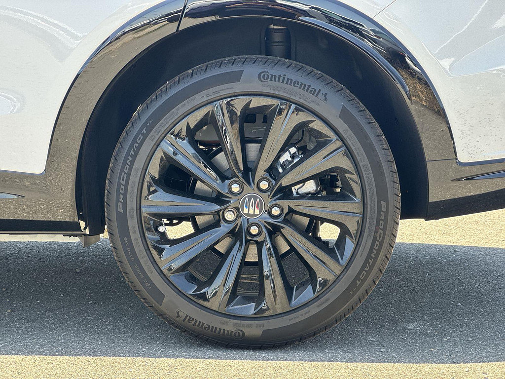 New 2026 Buick Envista Sport Touring FWD image 28