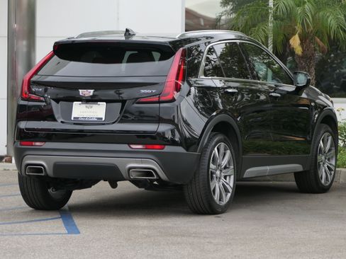 Certified 2023 Cadillac XT4 Premium Luxury w/ Technology Package FWD image 6