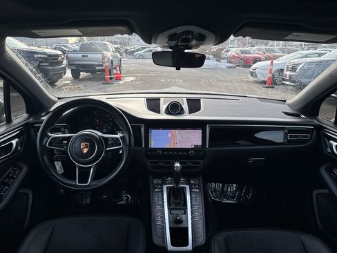 Used 2019 Porsche Macan image 10