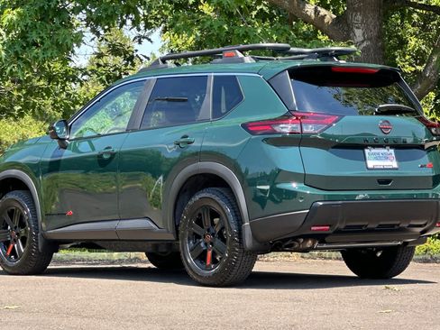 New 2026 Nissan Rogue SV AWD/4WD image 6