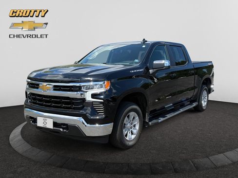 Used 2023 Chevrolet Silverado 1500 LT AWD/4WD image 1