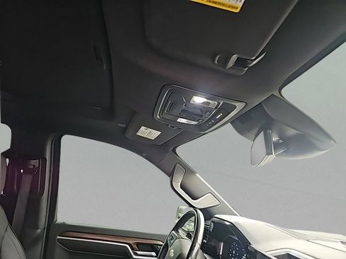 Used 2022 Chevrolet Silverado 1500 High Country w/ High Country Premium Package image 37