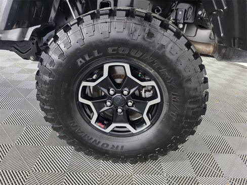 Used 2020 Jeep Gladiator Rubicon image 17