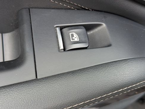 Used 2023 BMW X5 xDrive45e AWD/4WD image 30