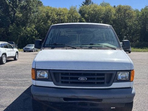 Used 2006 Ford E-350 and Econoline 350 Super Duty RWD image 4