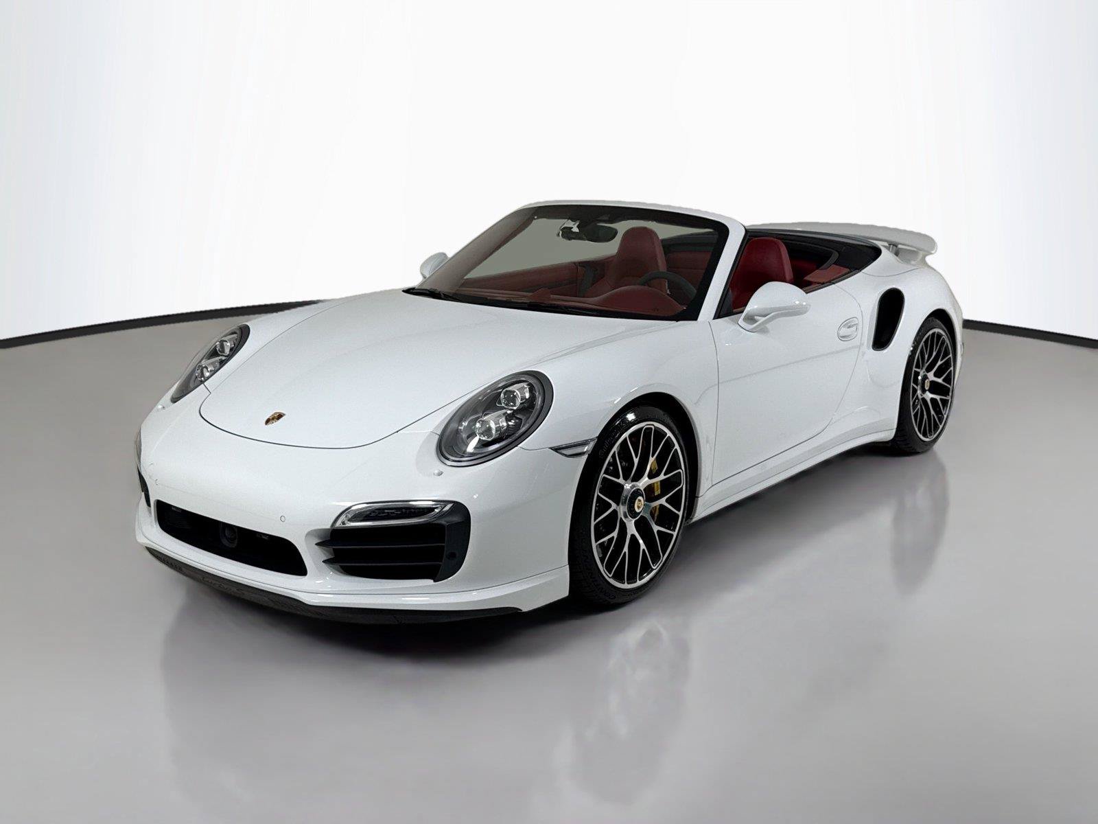 Used 2015 Porsche 911 Turbo S AWD/4WD image 9