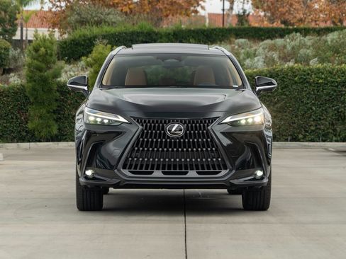 New 2026 Lexus NX 450h+ Luxury image 3
