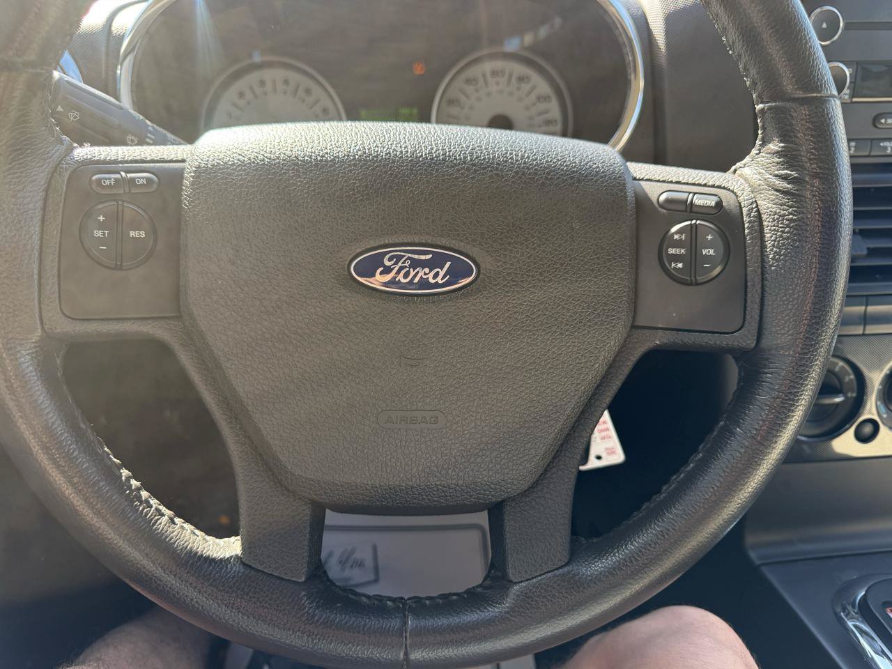 Used 2008 Ford Explorer Sport Trac XLT AWD/4WD image 18