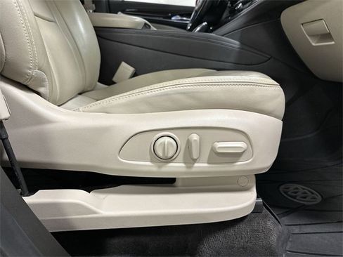 Used 2019 Buick Enclave Essence w/ Trailering Package, 5000 lbs. image 30