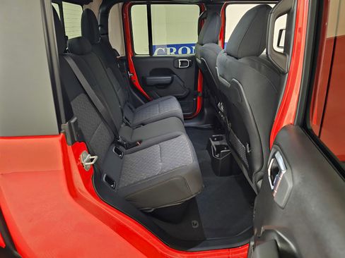New 2026 Jeep Gladiator Mojave AWD/4WD image 37
