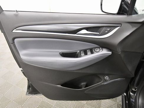 Used 2023 Buick Enclave Essence w/ Sport Touring Edition image 13