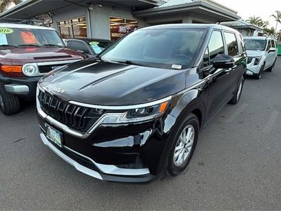 Used 2023 Kia Carnival LX