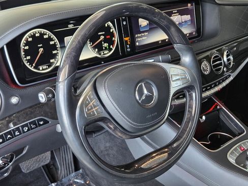 Used 2016 Mercedes-Benz Maybach S 600 image 29
